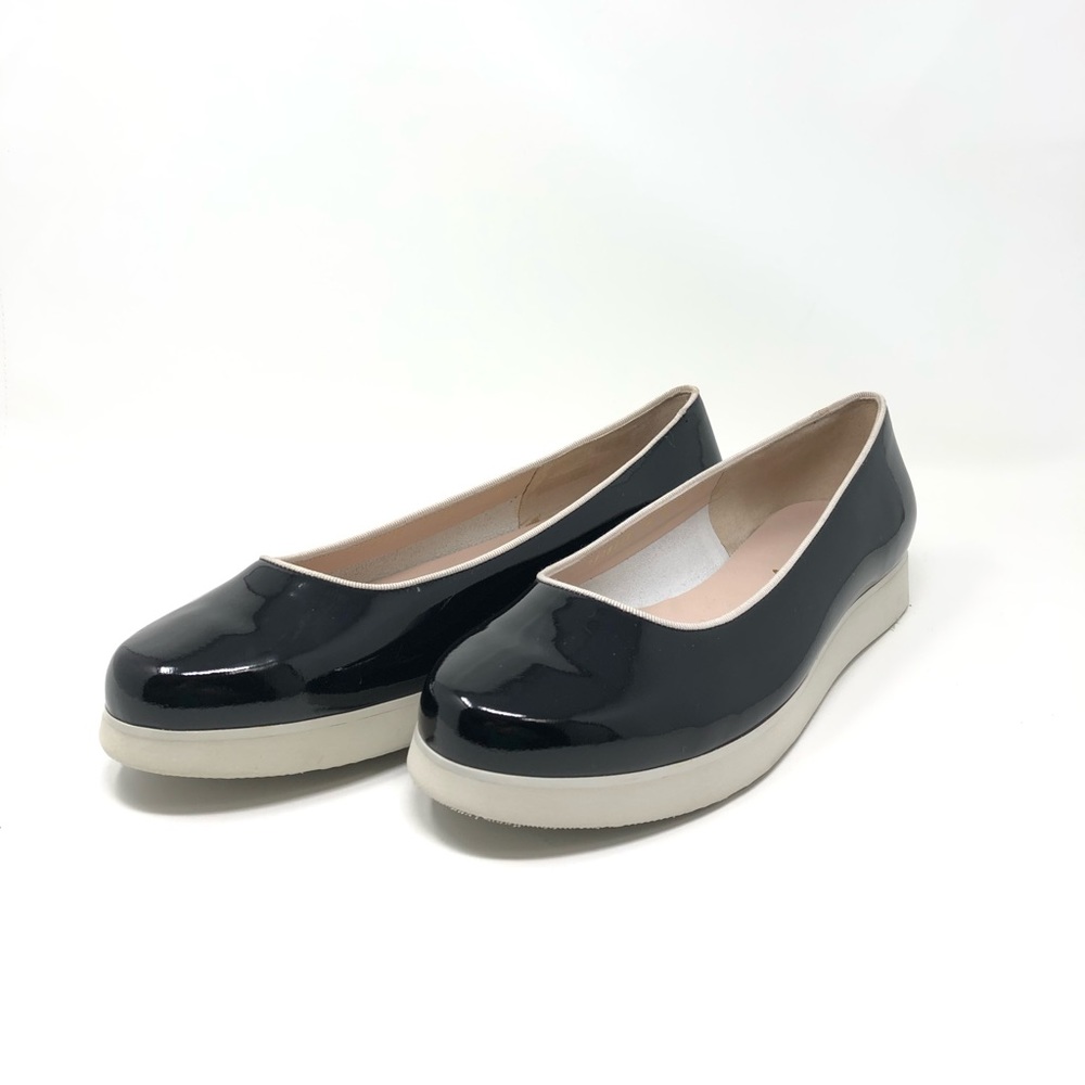 Salvatore Ferragamo Low-Heeled Flats (Woman’s 10)